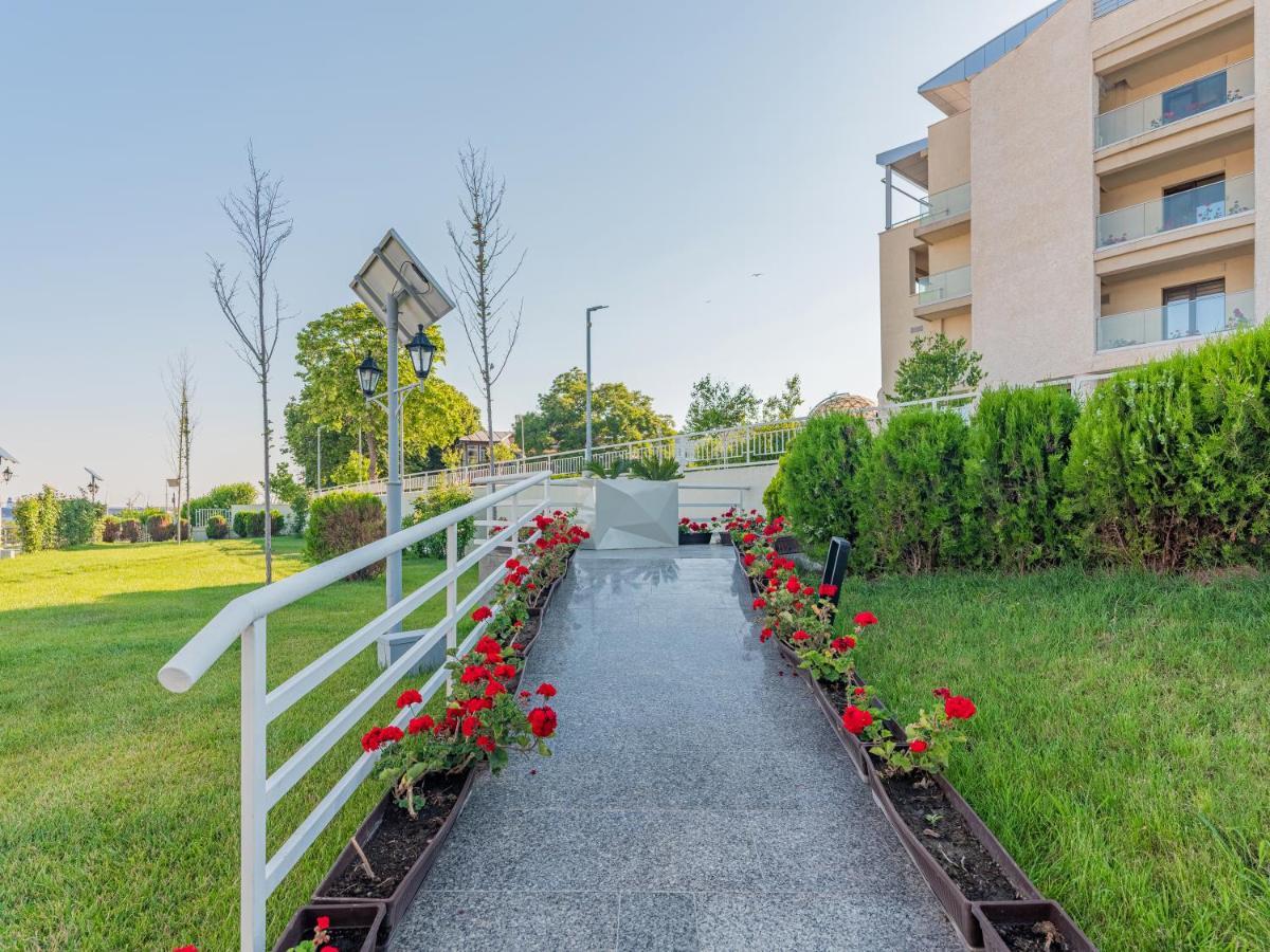 New Belvedere Mangalia Bagian luar foto