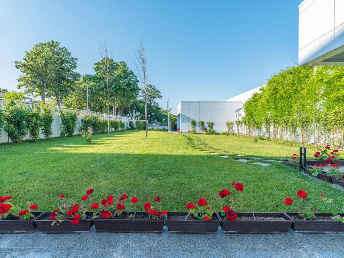 New Belvedere Mangalia Bagian luar foto