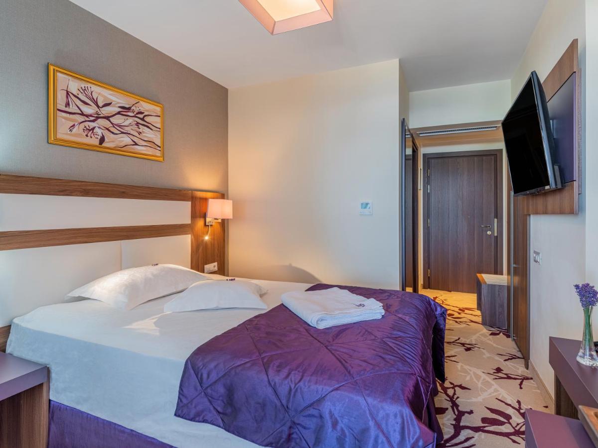 New Belvedere Mangalia Bagian luar foto