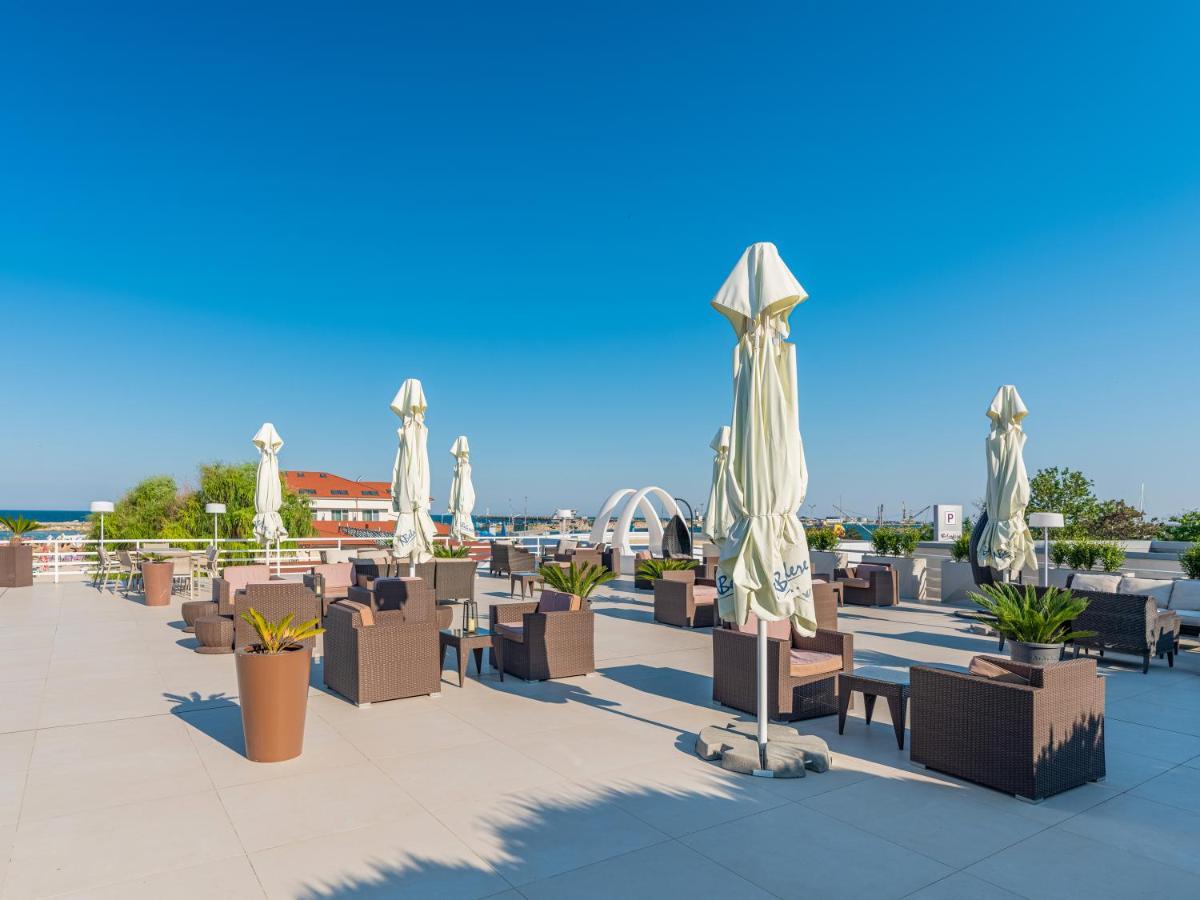 New Belvedere Mangalia Bagian luar foto
