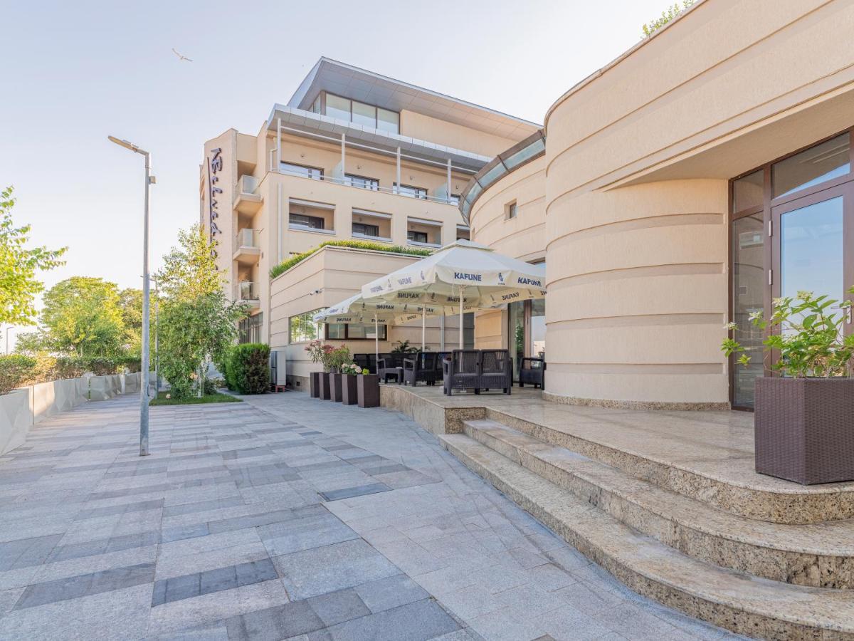 New Belvedere Mangalia Bagian luar foto